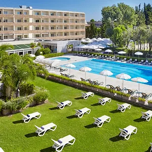 **** Hotel Crowne Plaza St. Peter's By Ihg Italia