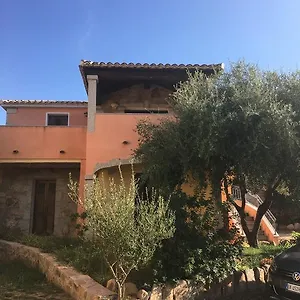 I Mari Di Gallura San Teodoro (Sardinia)